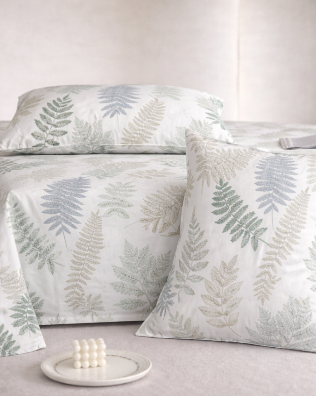 Super King Size Bedsheet | 400TC | 100% Pure Cotton Super King Size Bedsheet(275×275cm) with 2 Pillow Covers | Leaf Pattern (Green & Grey)