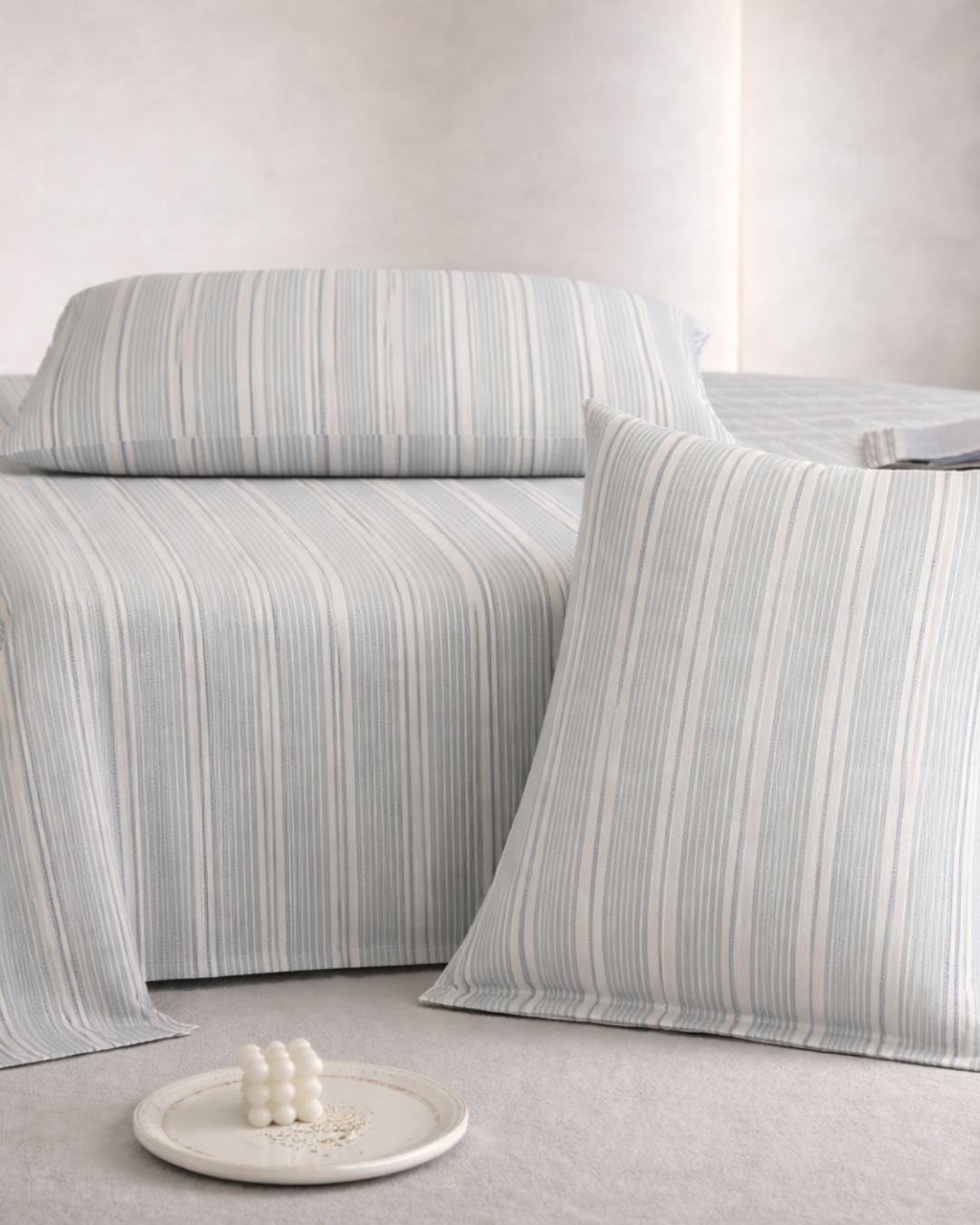 Super King Size Bedsheet | 400TC | 100% Pure Cotton Super King Size Bedsheet(275×275cm) with 2 Pillow Covers | Striped Pattern(Grey)